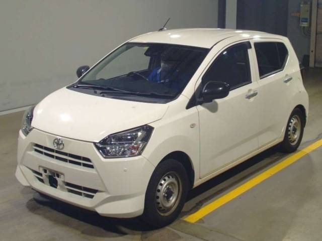 3067 TOYOTA PIXIS EPOCH LA350A 2018 г. (TAA Yokohama)